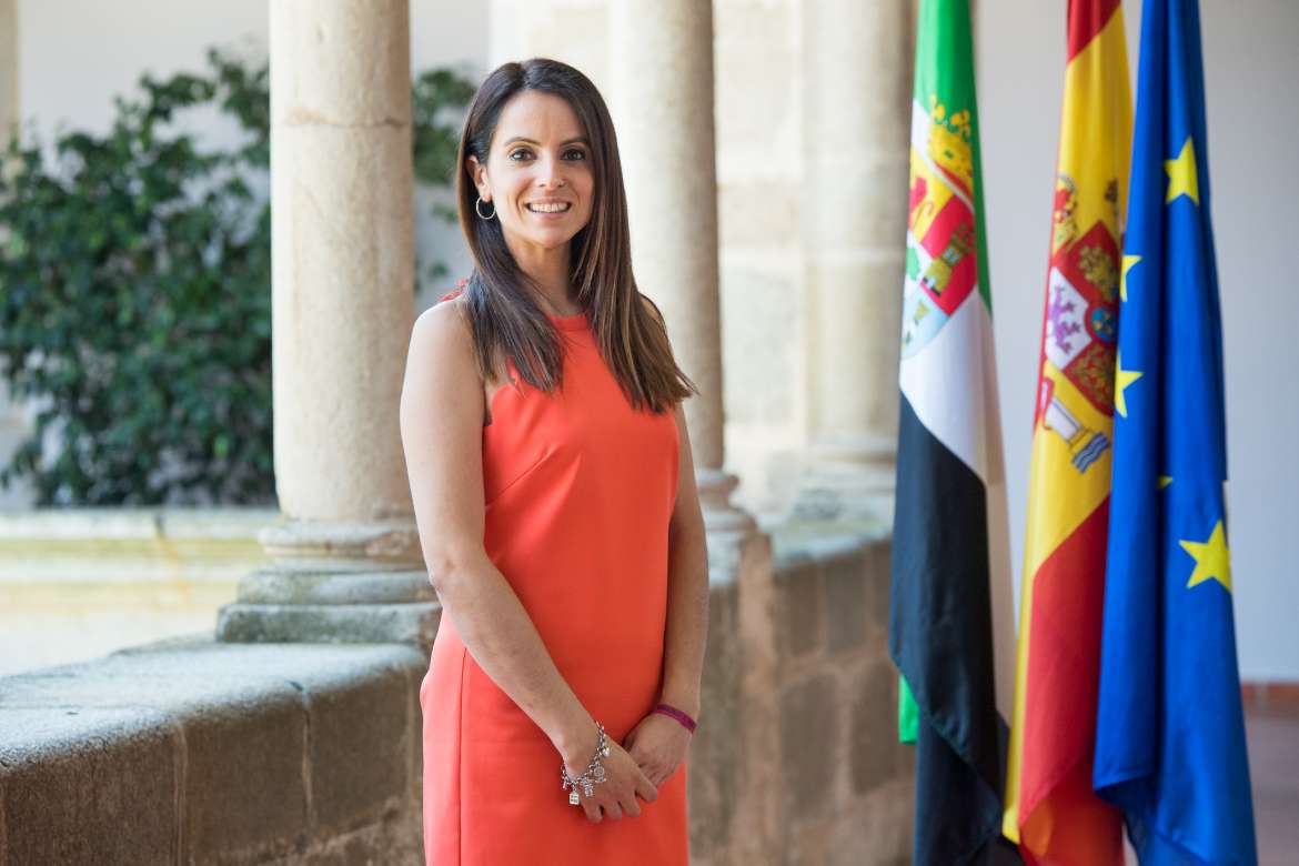 LÃ­nea de ayudas para la formaciÃ³n de mujeres de Extremadura en el Ã¡mbito deportivo