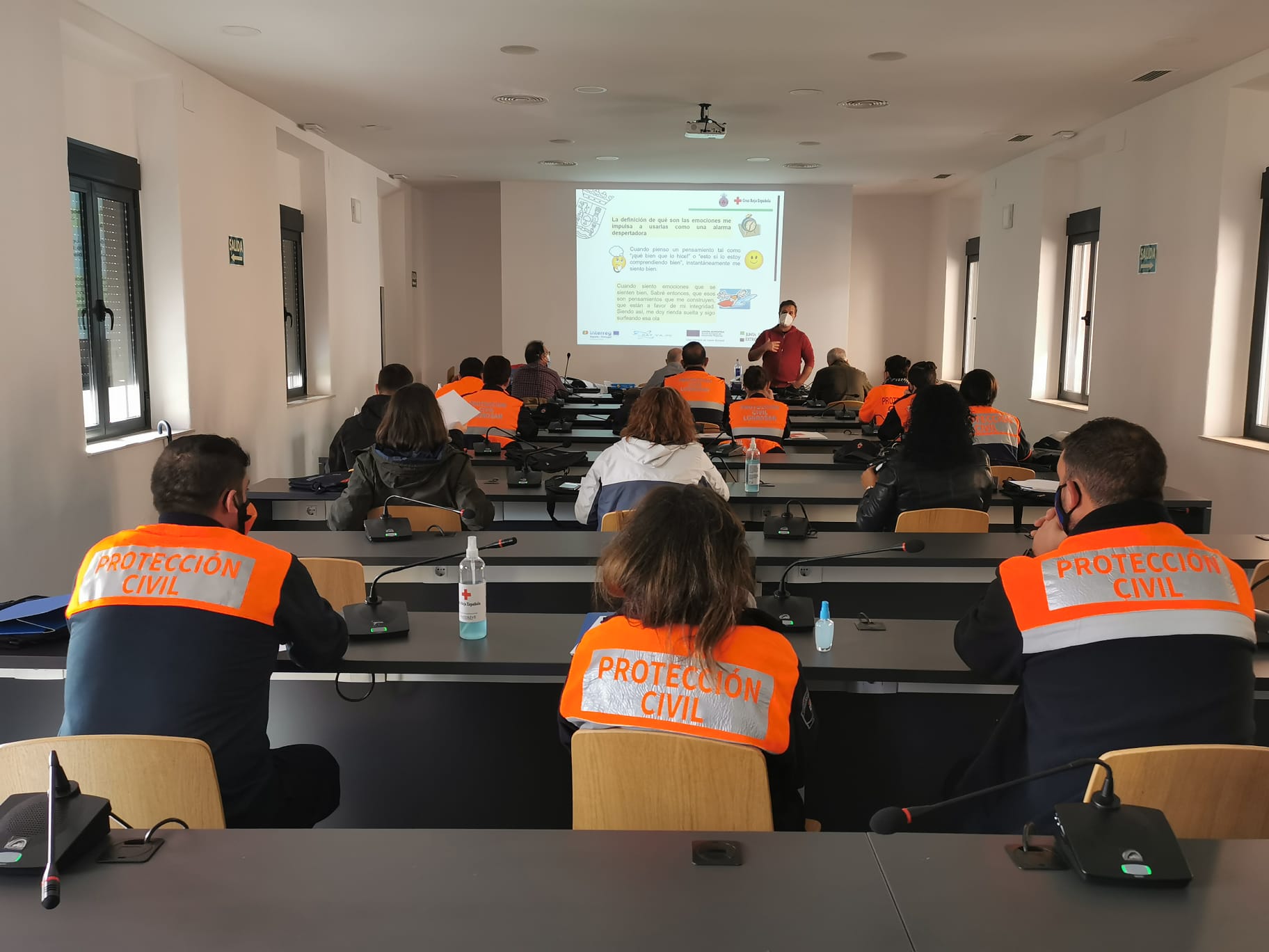 ProtecciÃ³n Civil de Navalmoral de la Mata activa una campaÃ±a por la ola de frÃ­o para la poblaciÃ³n vulnerable.